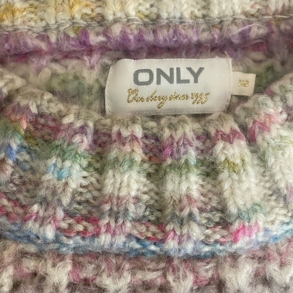 Rainbow knit cropped sweater - Picture 4 of 4